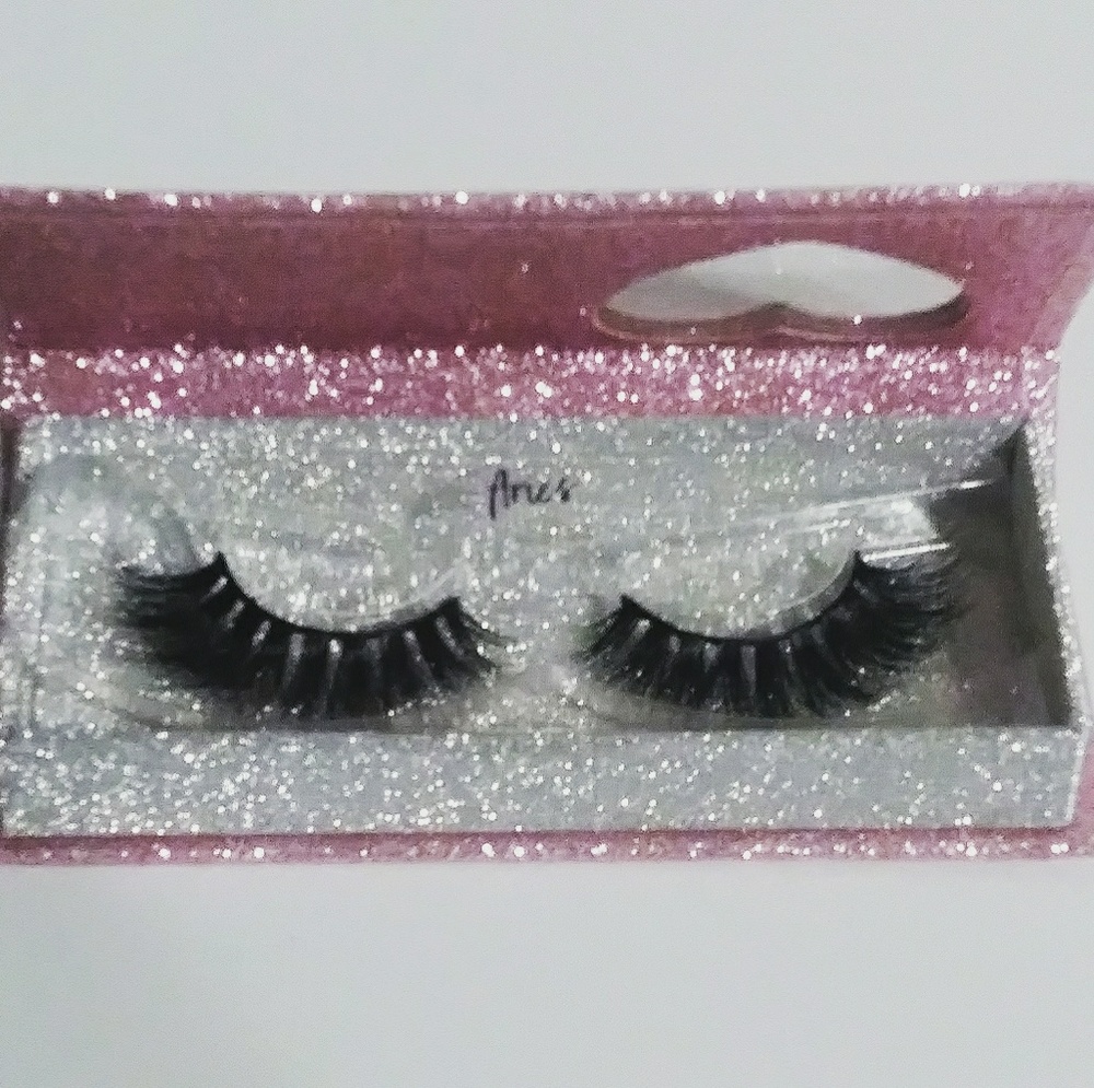 "Aries" 3D Mink Eyelashes